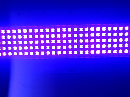 UV-LED固化機(jī)技術(shù)因節(jié)能、環(huán)保成為UV LED面光源發(fā)展方向
